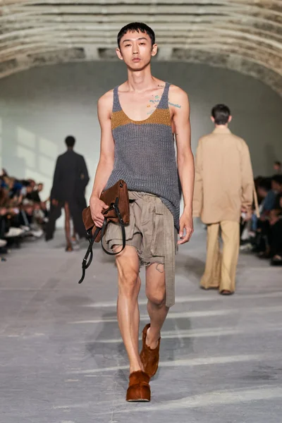 Look 21